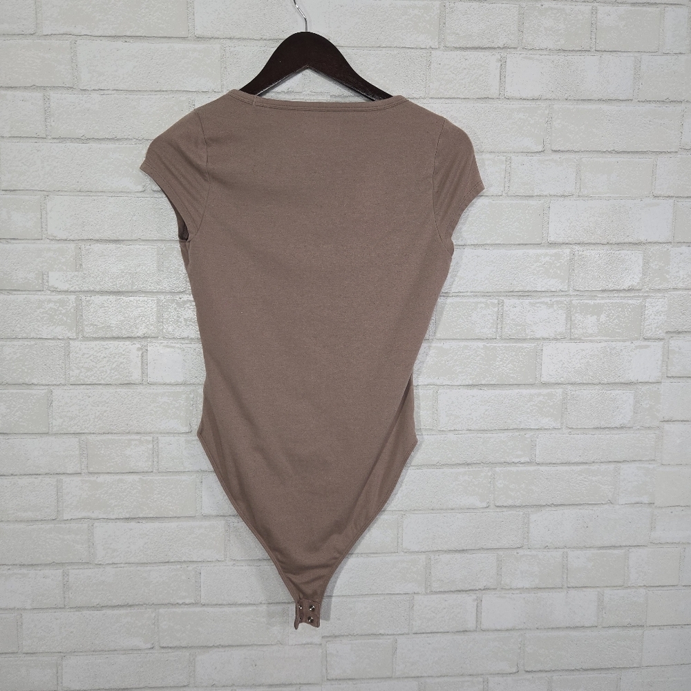 Old Navy bodysuit - Picture 10 of 13